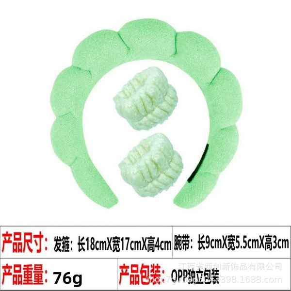 Emerald green plus wrist
