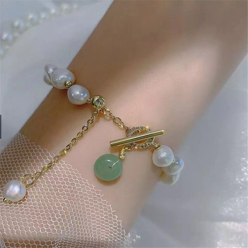Simple Style Geometric Pearl Beaded Bracelets