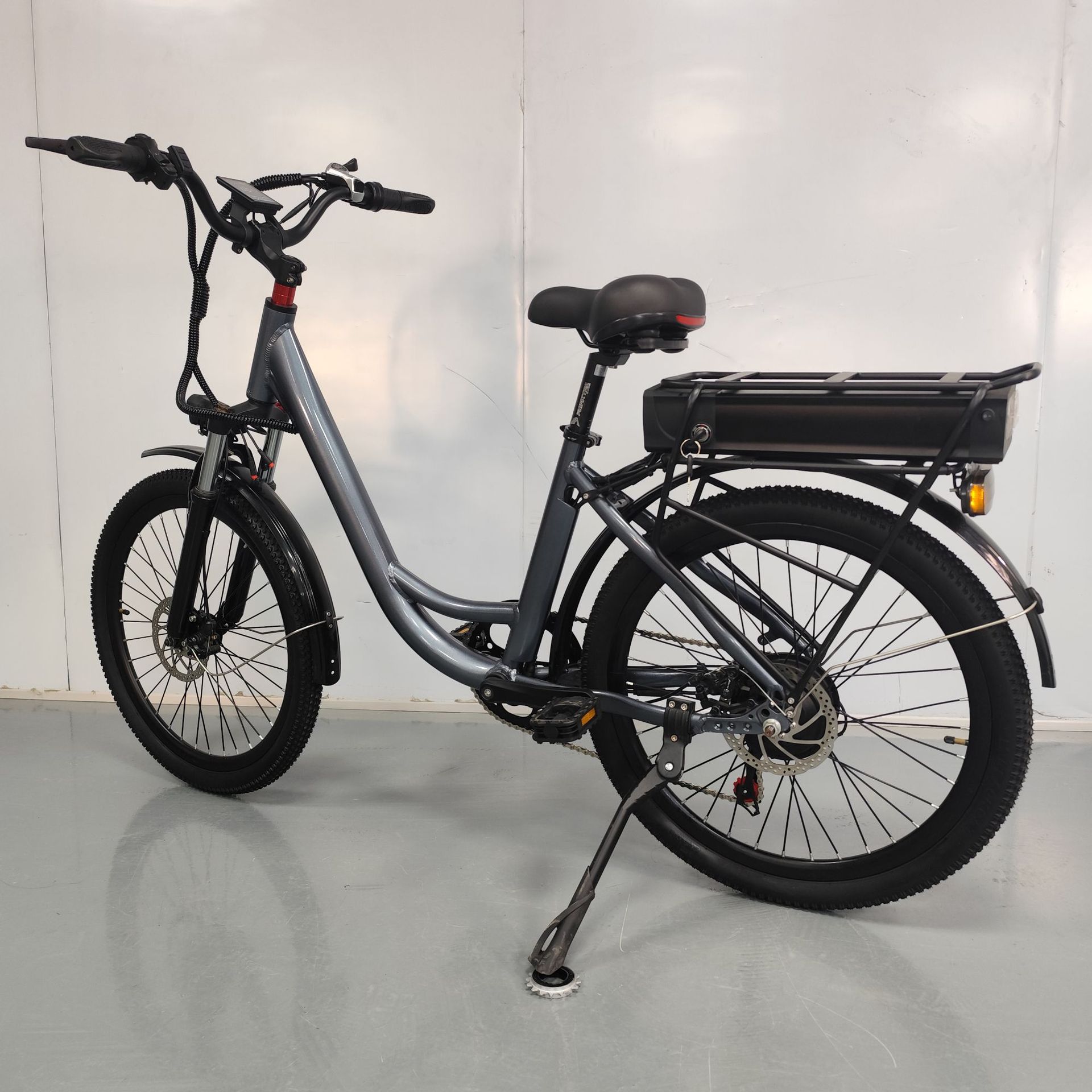 26 inch Electric Bicycle Lightweight Step-Through Mountain Bike