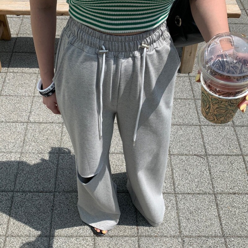 2026 Early Spring New Korean Style Niche Design Single-Leg Cut Fashion Wide-Leg Pants Casual Pants Women's Straight Long Pants