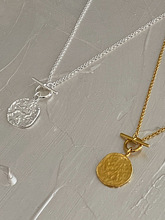 925纯银欧美气质简约高级感金色T扣圆牌项链女ins冷淡风小众项链