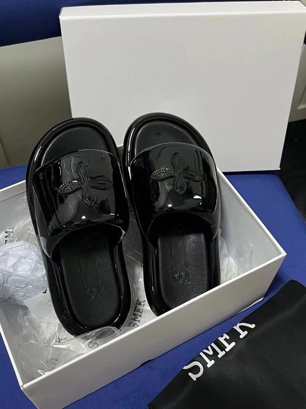 高品質！ Wu Xuan Yi の同じスタイル SMFK クロスフラワーファースリッパブラックベルベット厚底アウターウェアスリッパ女性用|undefined