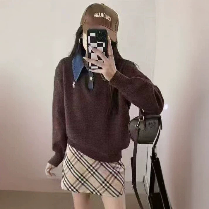 Loose Polo Collar Denim Sleeve Splicing Fake Two-Piece Sweater for Women Autumn and Winter 2026 New Style Knitted Fashion Top Loose Polo Collar Denim Sleeve Splicing Fake Two-Piece Sweater for Women Autumn and Winter 2026 New Style Knitted Fashion Top