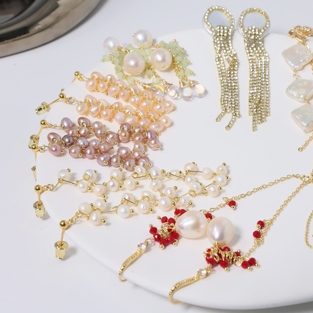 Aretes de perlas de agua dulce natural verano versátil frillantes retro pendientes de aretes lujosos ligeros s925 pendientes de aguja de plata para mujeres
