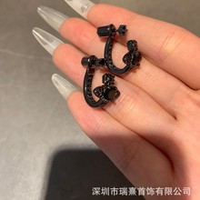 Сt̫ˮ_ڶhŮ߼؄eMɲж