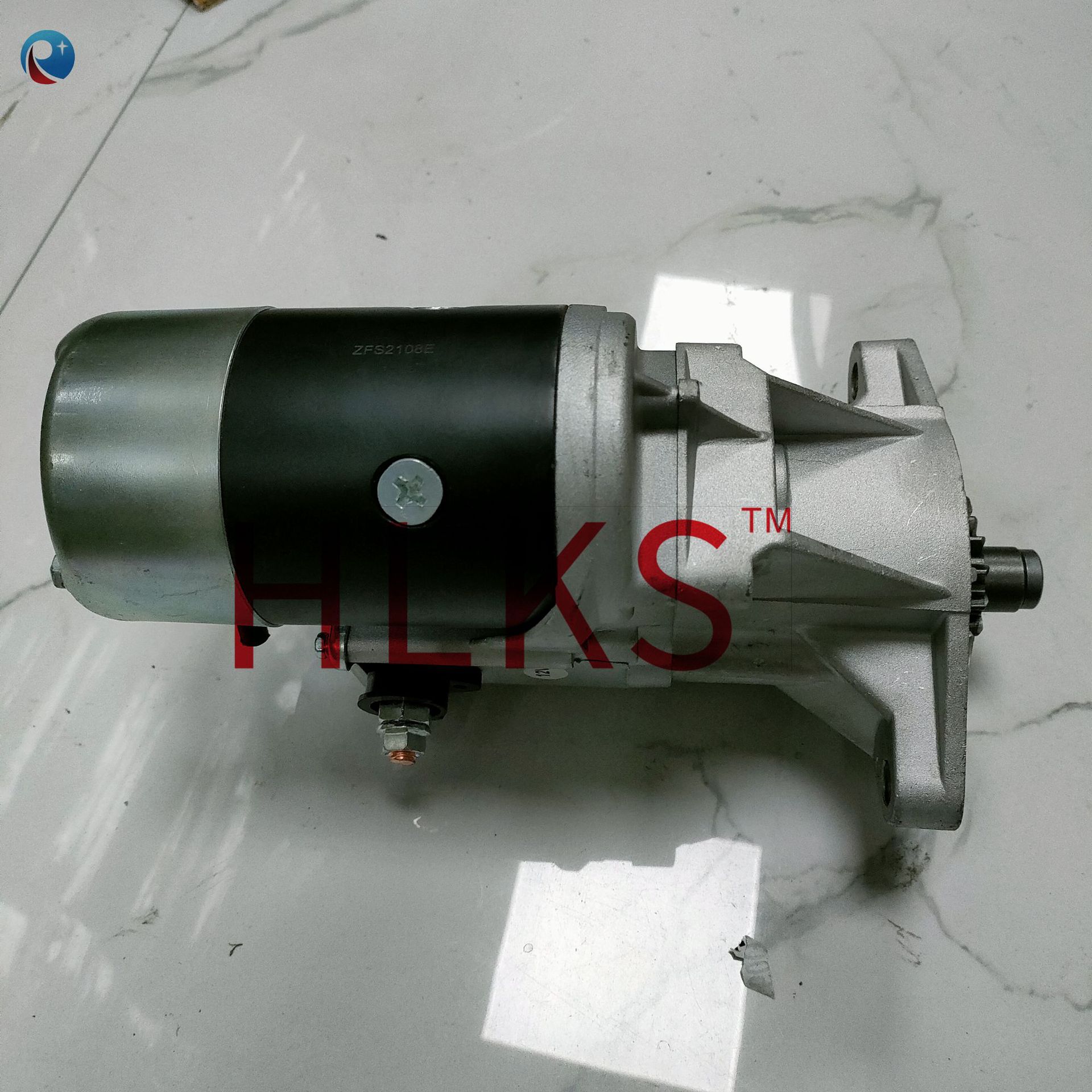 Adecuado para Toyota pickup cooluze VDJ78 arrancador LAND CRUISER motor 28100-51100