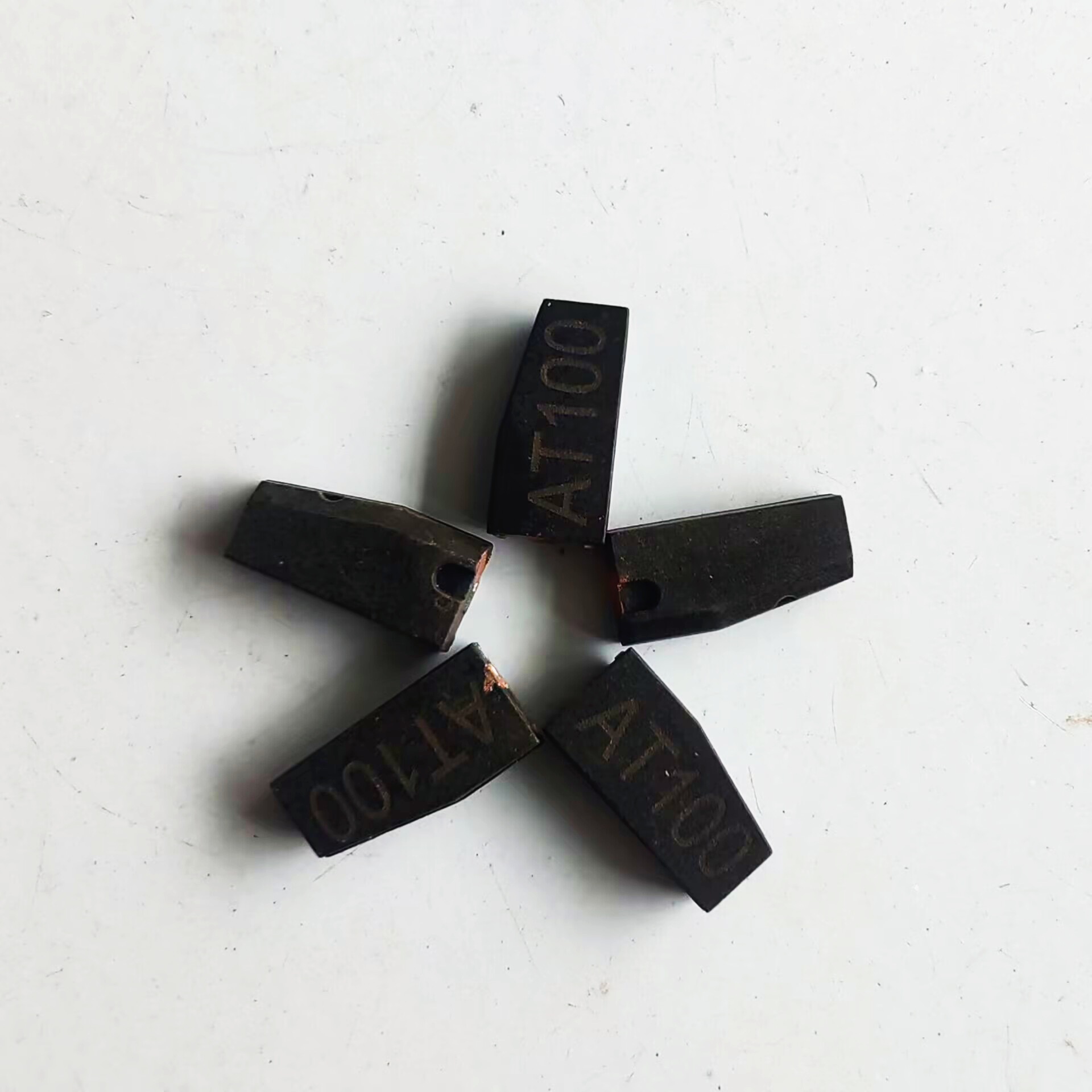 Daotong At100 Super Model Chip Im508Sxp400Pro Car Anti-Theft Chip 48 46 4D 8A 8C 4A