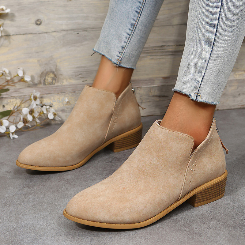 Comercio exterior transfronterizo plano más tamaño botas de cuero cortas Botas de mujer punta puntiaguda tacón grueso cremallera trasera gamuza y botines Botas de mujer Martin