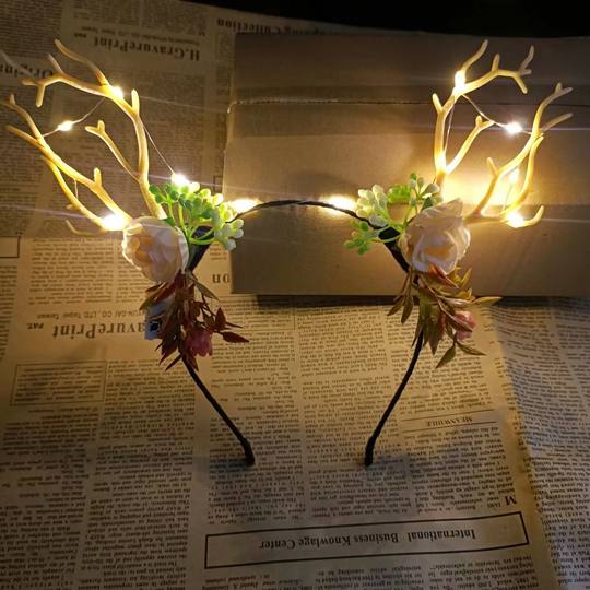 Christmas gift luminous antler Garland headdress stall toy holiday props elk headband night market wholesale