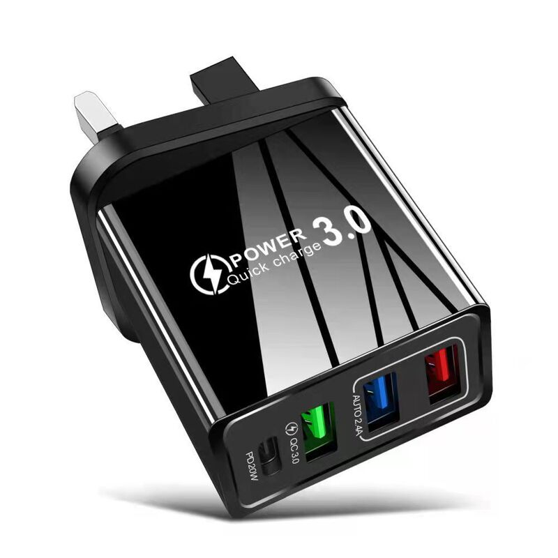 Multi-port PD 3USB mobile phone charger Type-c interface travel charger adapter charging head British regulations US and European regulations
