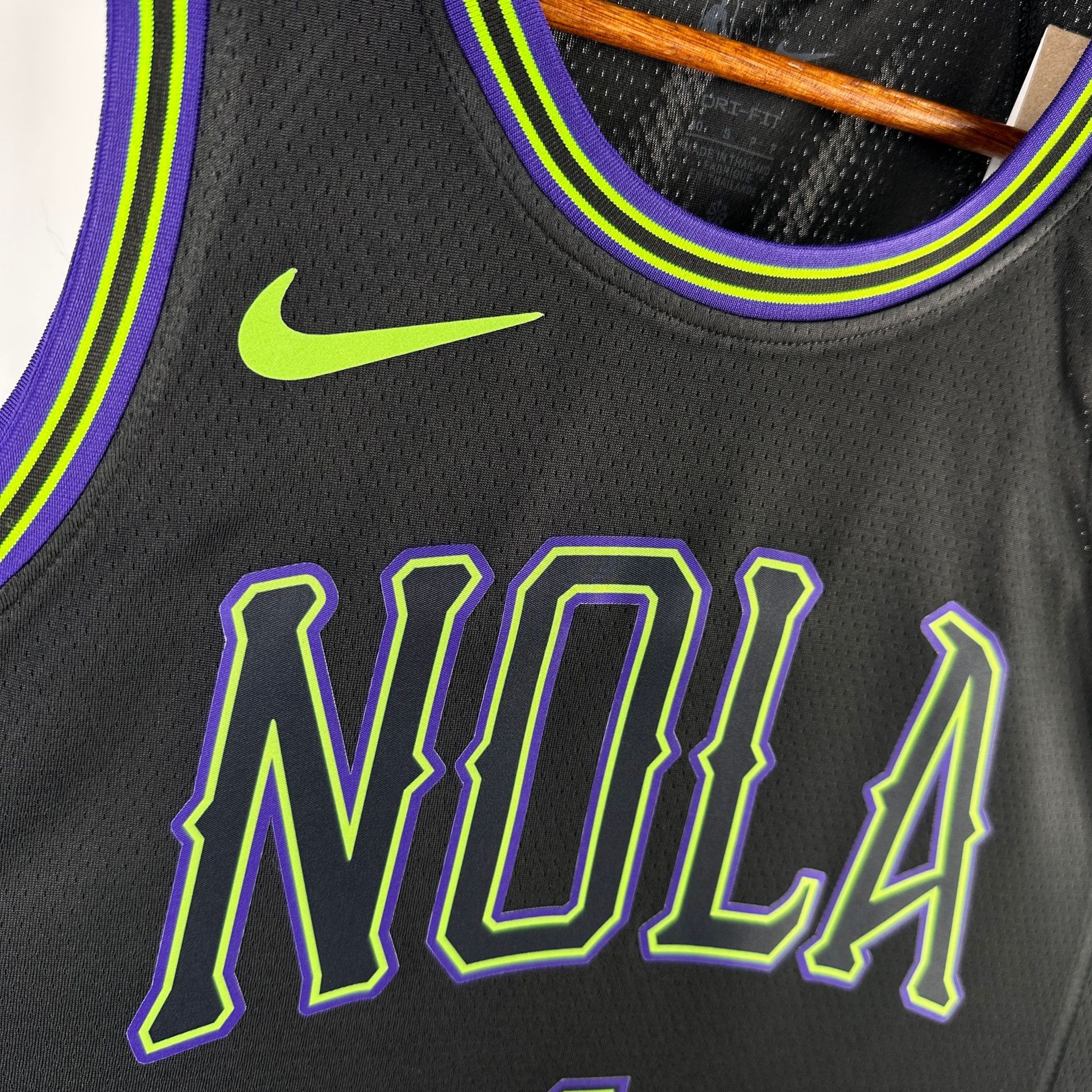 Pelicans Jersey 7