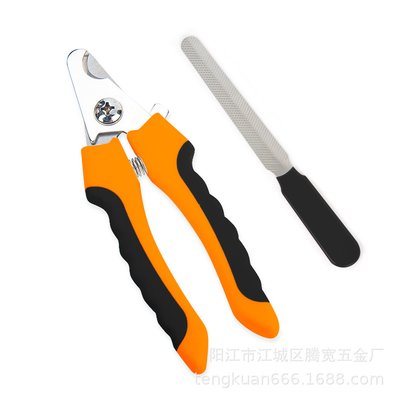 Grande, negro y naranja