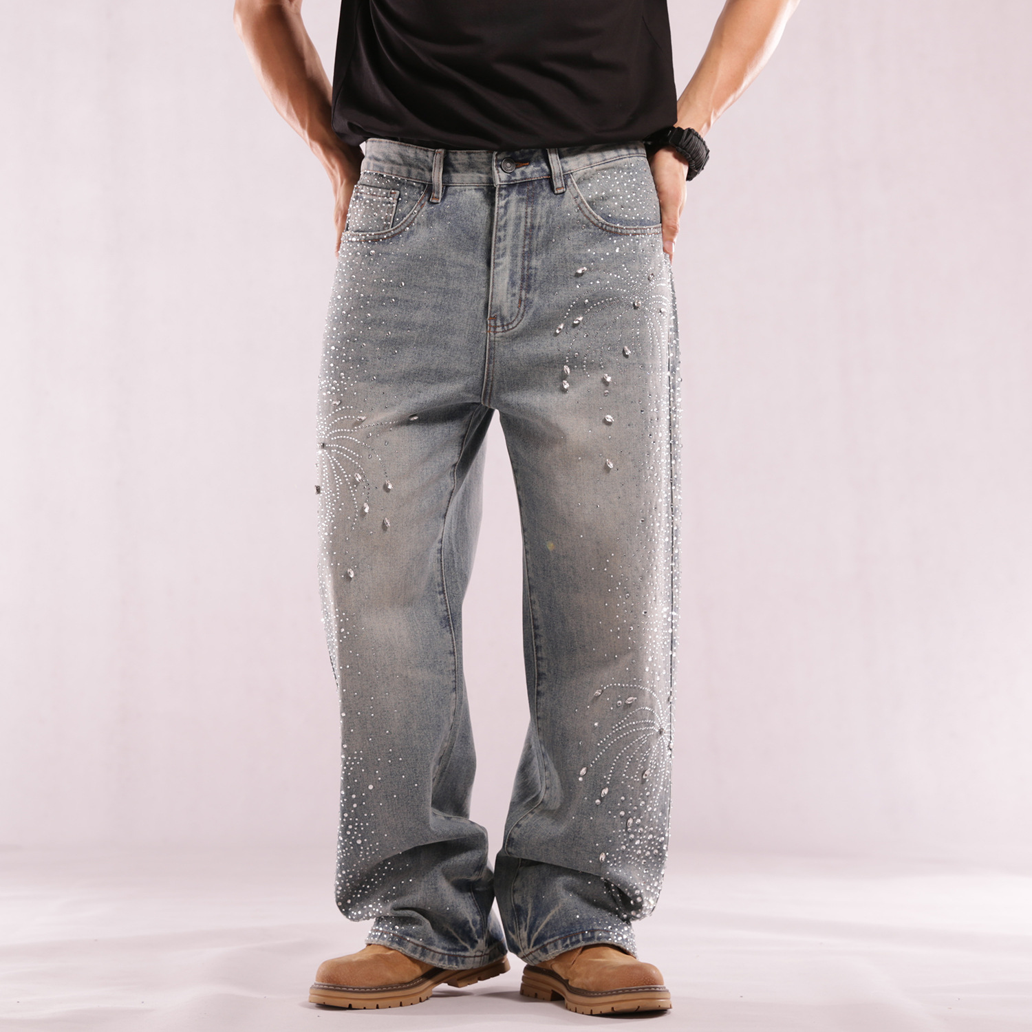 Amazon comercio exterior una agencia de industria pesada caliente de diamantes estrellas vacías de perforación jeans rectos masculinos sueltos AliExpress Europa y América