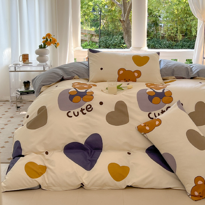 Winter Bed Sheet And Duvet Cover Set Cartoon Pattern 4 Piece_voghion.com