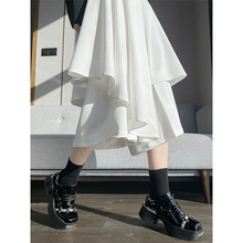 白色半身裙女2024春夏新款不规则设计感梨型身材遮胯显瘦大摆裤裙