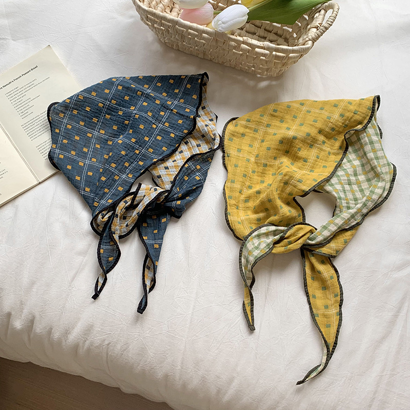 Pañuelo estilo pastoral femenino primavera y verano estilo arte japonés a cuadros bufanda triangular decoración de doble cara bufanda de seda pañuelo para el cabello