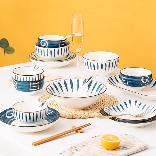 Japanese ceramic set for home use