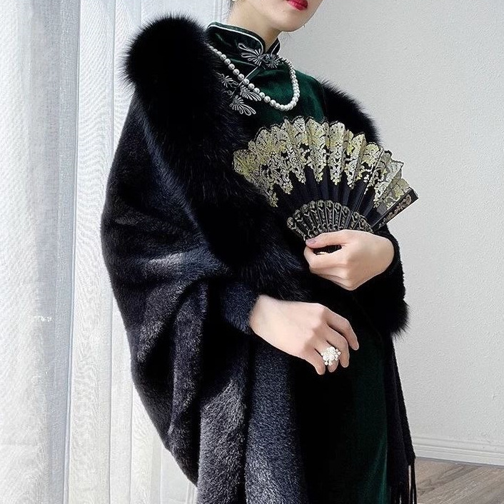 秋冬女士新款仿貂毛针织披肩开衫毛毛纯色流苏中长款毛领斗篷披风