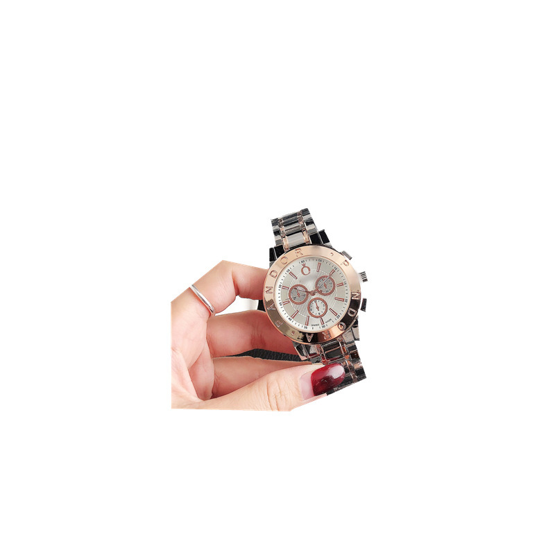 Nuevo reloj de aleación de tres ojos de estilo coreano TikTok reloj de cuarzo de estilo universitario para hombres y mujeres de Venta caliente