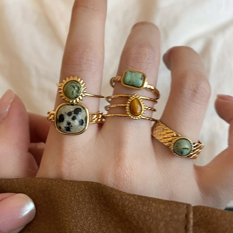 Artificial Turquoise Open Palace Style Niche Fashion Light Luxury High-end Sense Index Finger Ring For Women_voghion.com