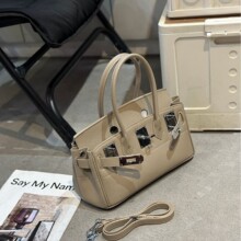 �K�����Ů2025�ﶬ�¿ʽ�r��Ҹ������P��������F�D��б��