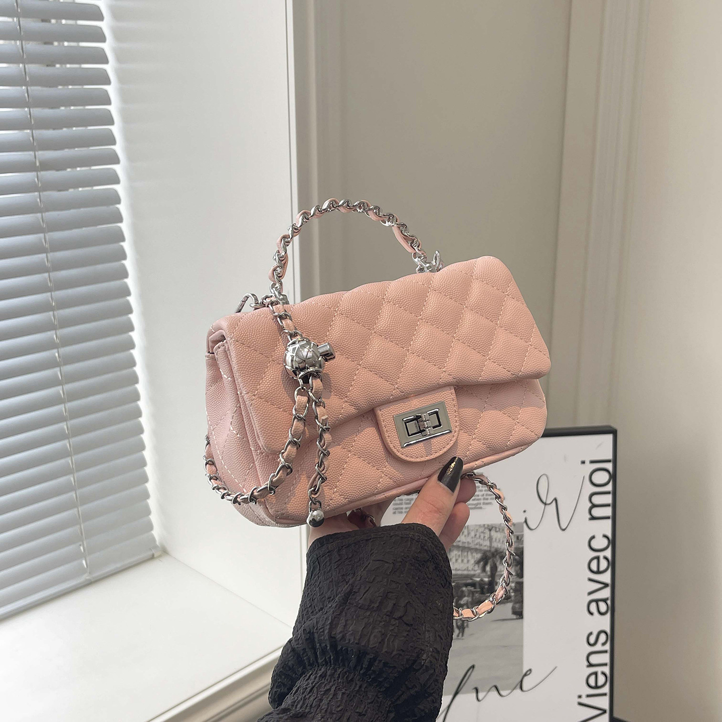 Diamond Chain Bag for Women 2026 Spring New Fashion Shoulder Bag for Women Small Chanel-Style Commuter Pu Texture Crossbody Bag