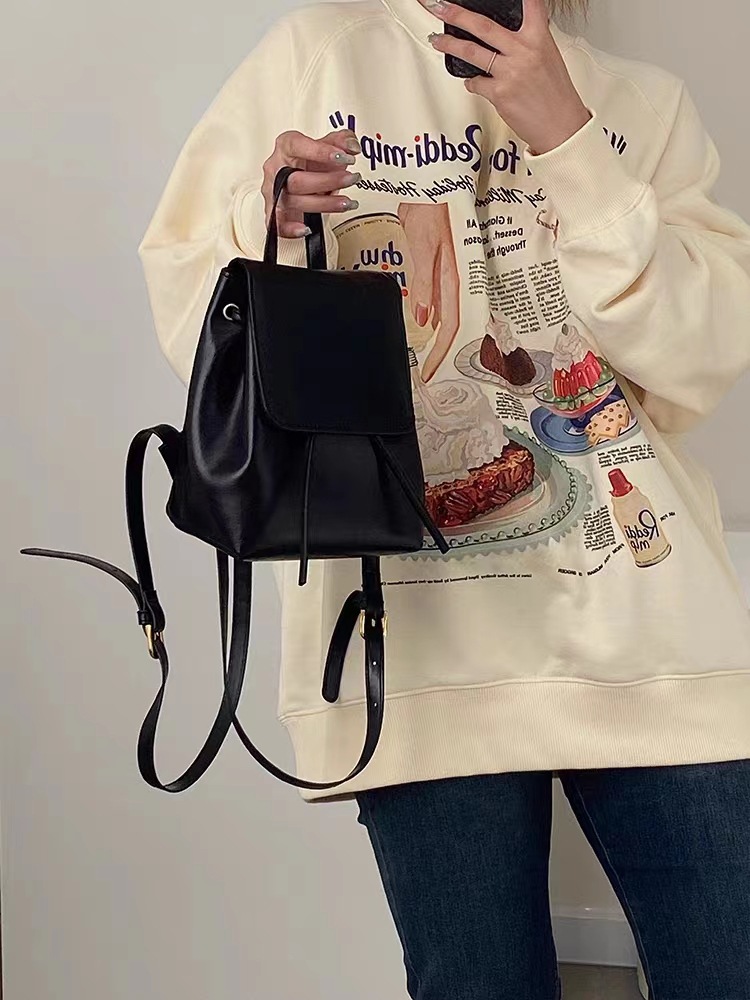 Același rucsac mic maro pentru femei primăvara/vara 2024, o nouă geantă de umăr minimalistă și versatilă_voghion.com