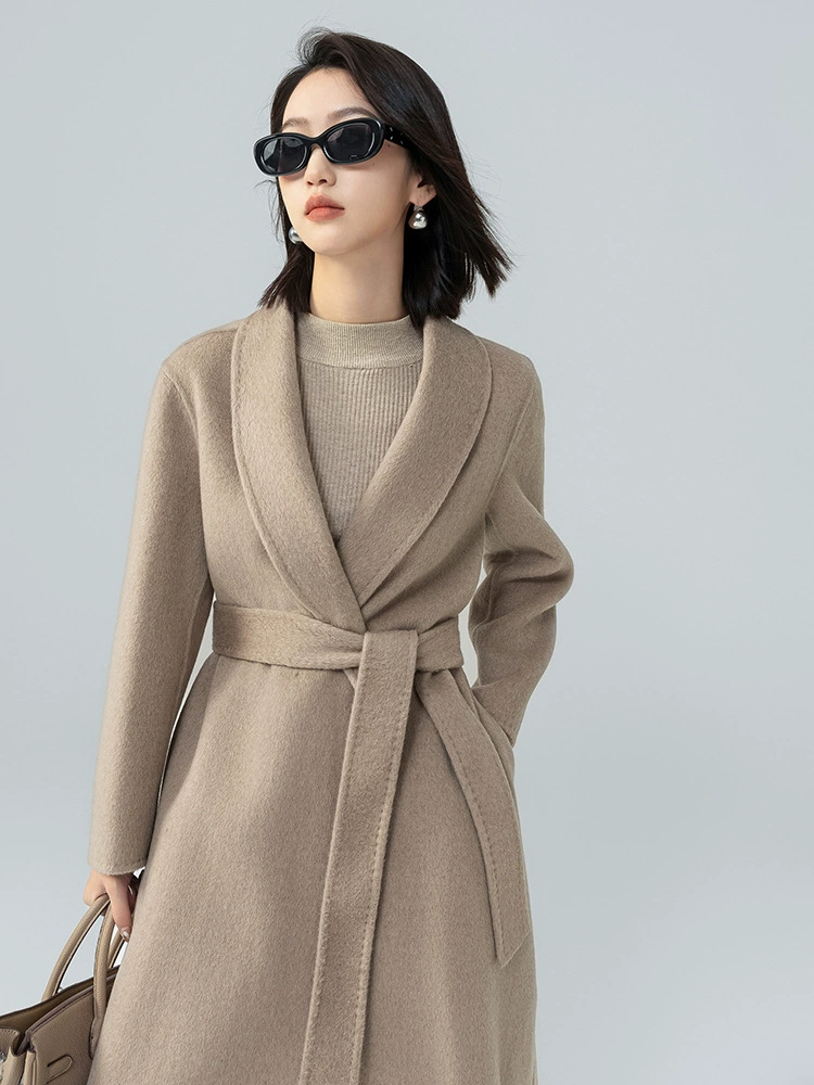 Small design long colored classic velvet woolen coat