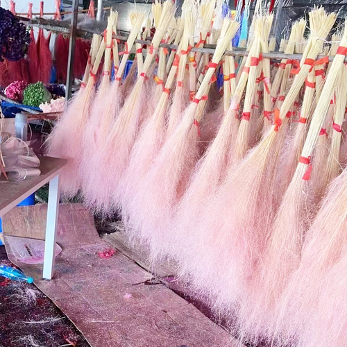 Hollywood Poppy Madder Grass Yunnan Everlasting Flower Dried Flower Home Landscape Background Decoration Flower Material Factory Wholesale Flower Material