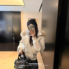 2025年狐狸毛领白色加长款90白鸭绒羽绒服女冬季加厚显瘦连帽外套