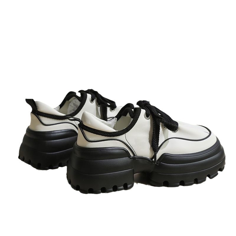 El diseño de nicho de alto valor de la cara del pastel de zapatos de papá para niños primavera y verano 2024 nuevo estilo de zapatos de papá con cabeza redonda y suela gruesa