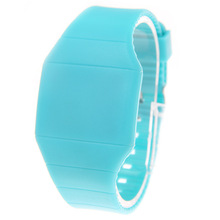 薄款触屏led手表时尚塑胶led多种颜色1件起批科技感触摸屏