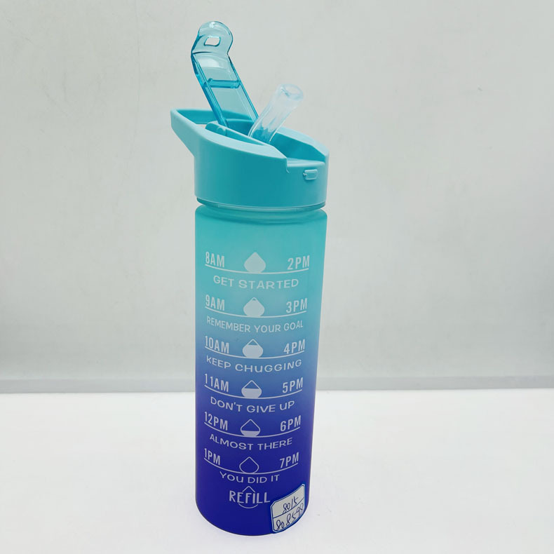 Weilong gradiente de gran capacidad de silicona boquilla de succión taza de plástico deportes esmerilado taza de agua con escala portátil taza práctica