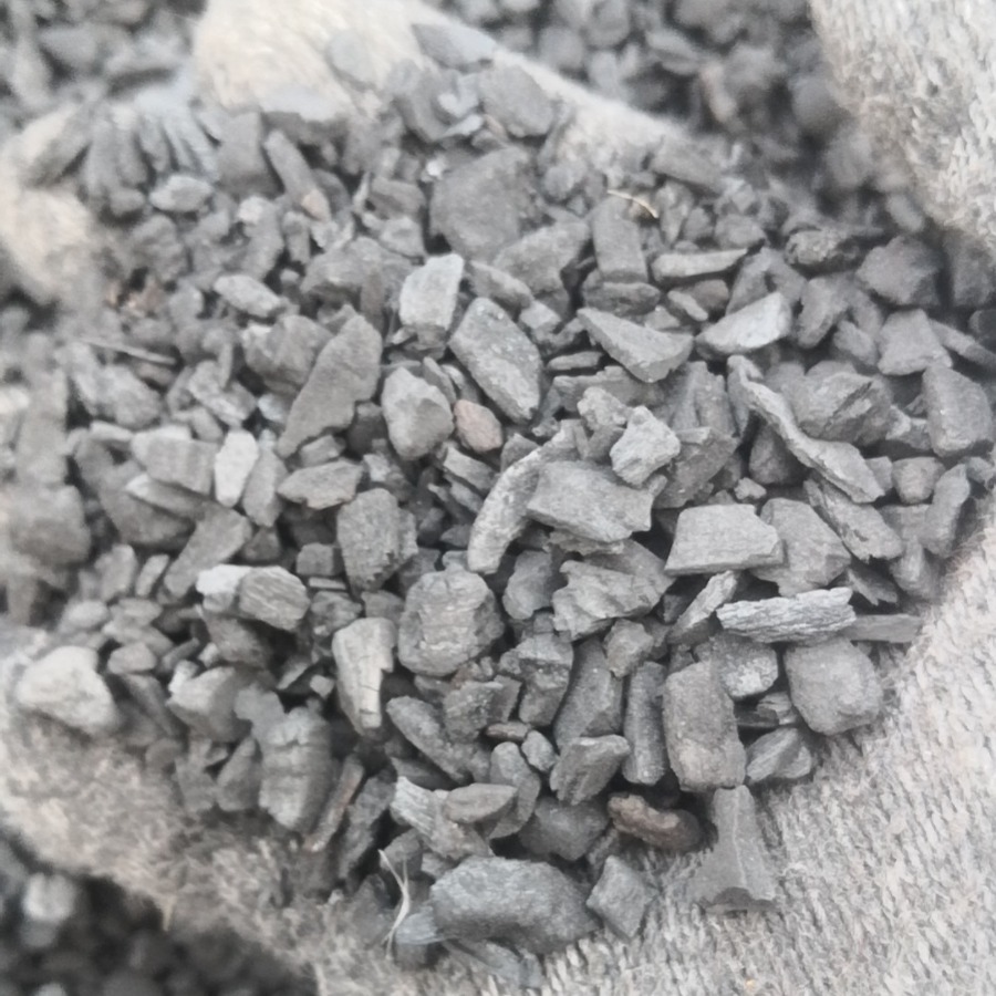 木炭颗粒助焰填充料木炭渣厂家木炭渣烧烤木炭渣批发助燃大颗粒