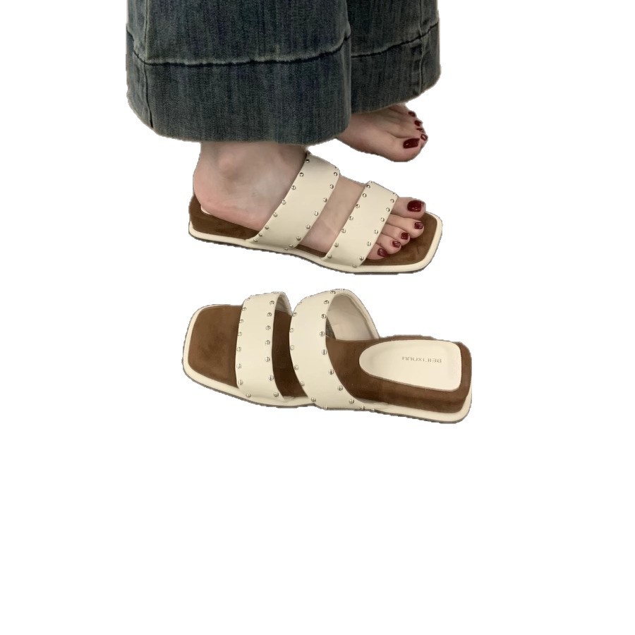 Remaches retro franceses con pequeñas zapatillas de tacón de cuña para mujer en verano, sandalias de playa de ocio de vacaciones junto al mar, sandalias