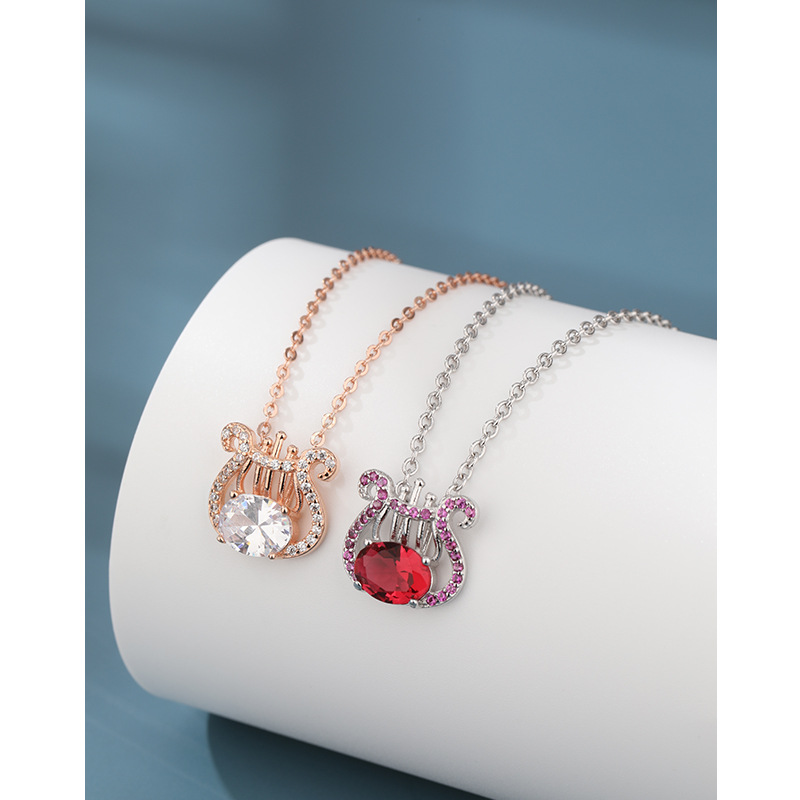 S925 collar de piano de diamante completo de plata de ley, diseño de nicho femenino, temperamento, cadena de clavícula de todo fósforo, cadena de suéter, colgante de sentido avanzado