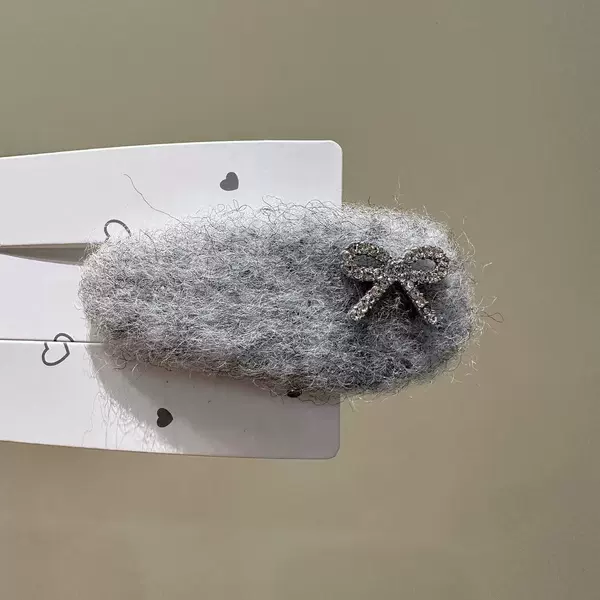 Bow tie light gray