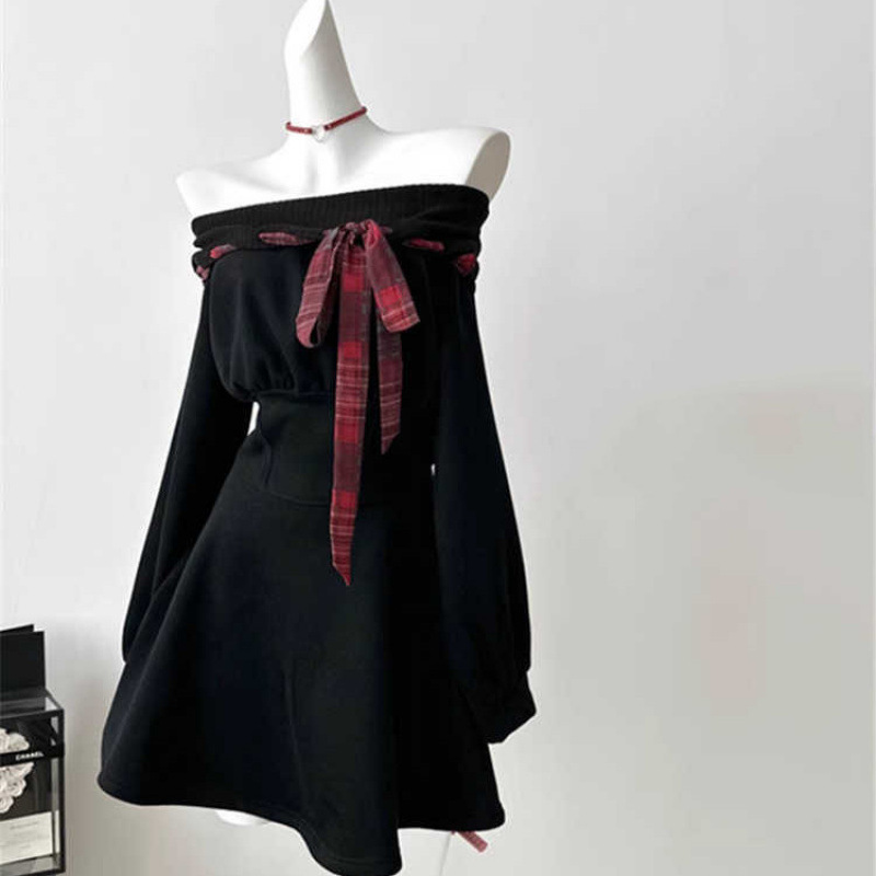 大码胖mm甜酷少女一字领收腰气质显瘦高级感连衣裙短款女春季新款