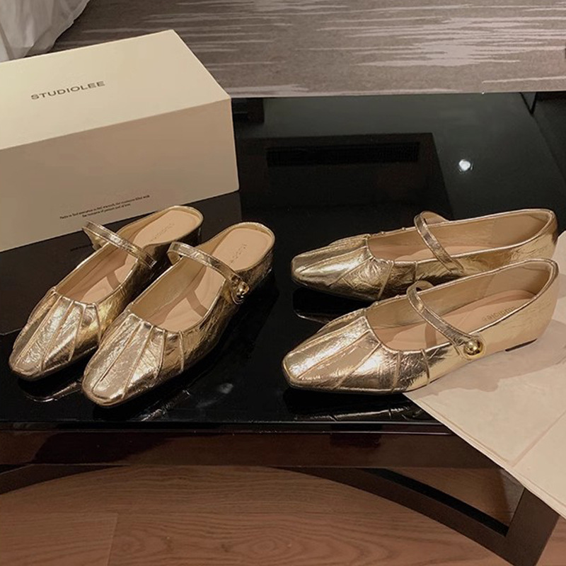 Grape Mom Summer Nuevo temperamento pequeño pliegue de cabeza cuadrada con boca poco profunda Mary Jane Baotou media pantuflas mujeres verano