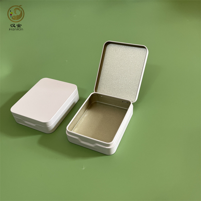 奶白色金属小铁盒卡片贴纸储物盒小号茶叶罐铁盒白色翻盖缩口铁盒