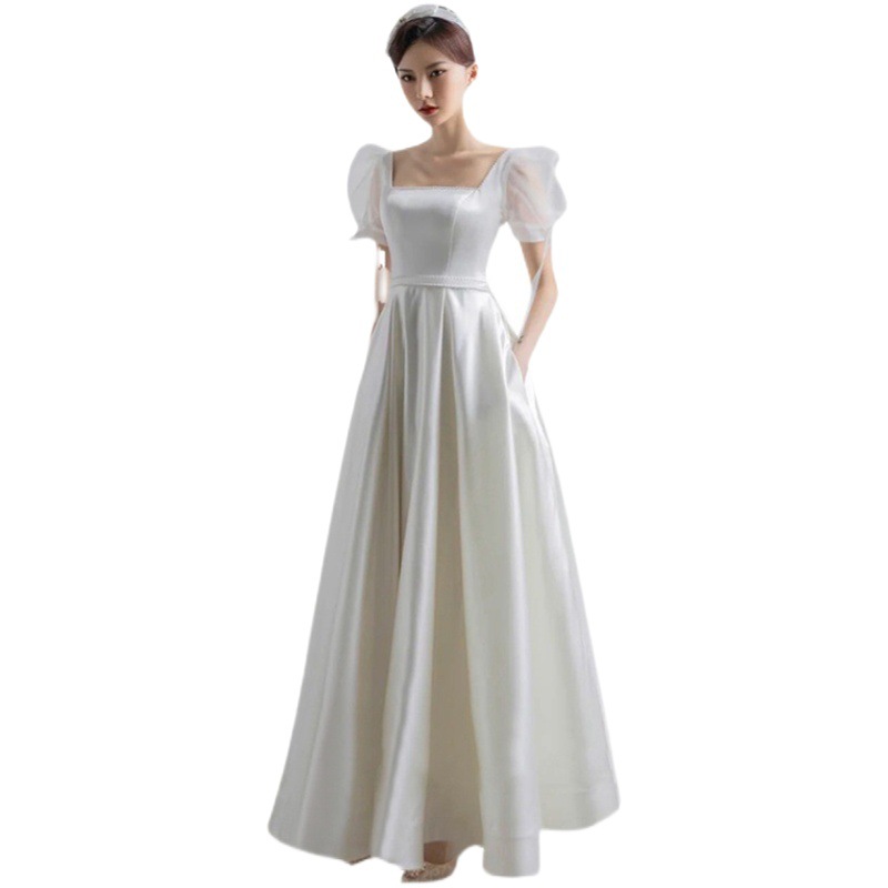 Vestido de novia ligero estilo francés 2026, nuevo vestido de satén para mujeres pequeñas, ideal para uso diario, registro de matrimonio y fotografía de viajes.