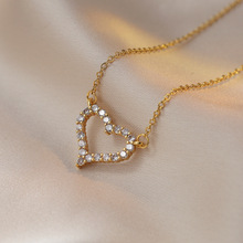 项链女 网红小红薯爱心锆石小众时尚新款设计感吊坠气质钛钢项链