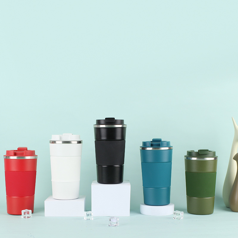 Nueva taza de vacío de acero inoxidable taza de agua de negocios taza de café de tres generaciones taza de coche con tapa de silicona taza portátil