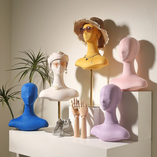 ���b��ٰlģ�ص��߲�ɫŮʿñ�ә���չʾ���Ʒ�����^���朼���