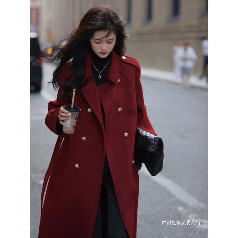 过新年穿搭新款本命年复古喜庆酒红色外套中长气质毛呢大风衣跨境