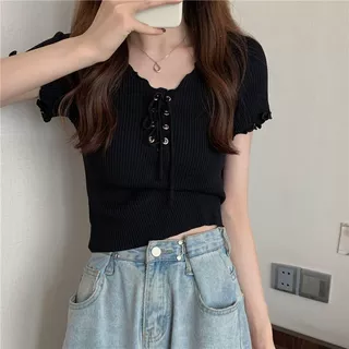 薄款冰丝短袖T恤女夏季2026新款设计感小众木耳边黑色短款上衣辣