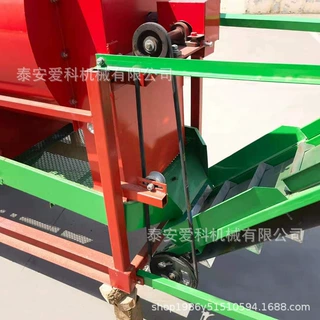 湖南长沙花生摘果机果秧分离机拖拉机后输出轴链接自动装车
