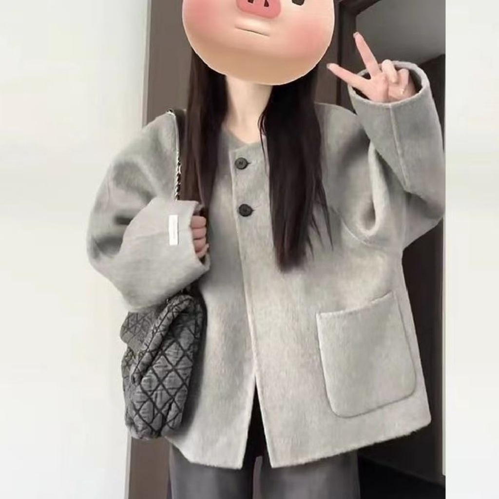新款爆款呢子赫本风灰色毛呢外套女秋冬季小个子加厚短款大衣