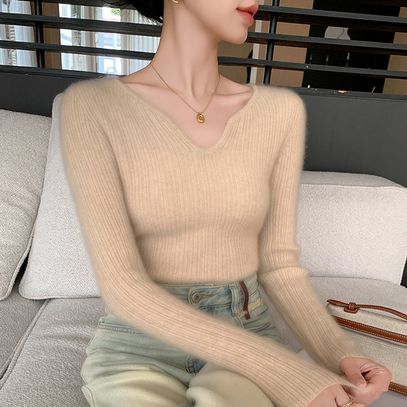 Winter cashmere solid color sweater for leisure