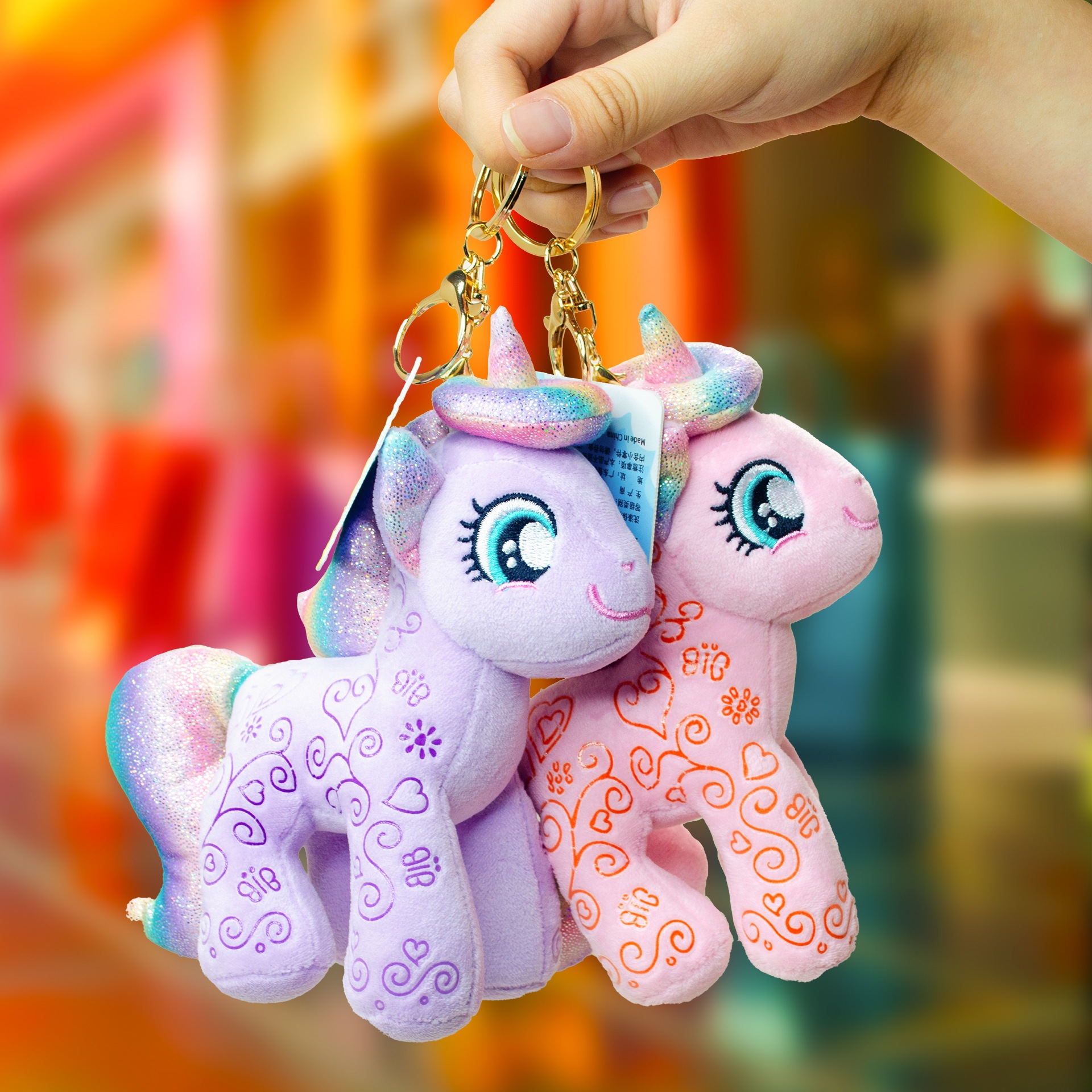 网红可爱小马变色独角兽公仔挂件毛绒玩具钥匙扣玩偶情侣背包挂饰
